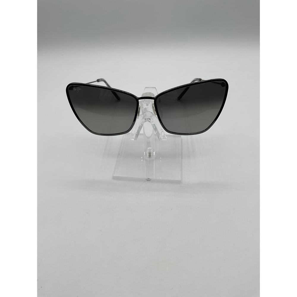 Maui Jim Puakenikeni MJ823-02D Sunglasses, Silver Frame